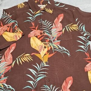 Tommy Bahama Brown Tropical Leaf Shirt EUC Sz. M